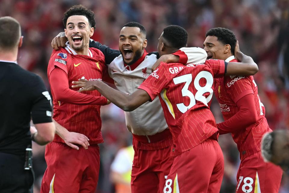 Liverpool dominate Tottenham 5-1 to secure their second Premier League title