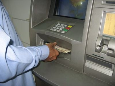 “September 24 Navratri Bank Holiday: Check Which Banks Are Open or Closed Today”