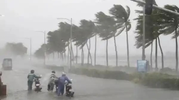 IMD Predicts Heavy Rainfall Across Nagaland, Manipur, Mizoram and Tripura Today