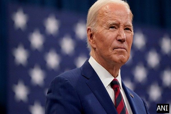 Biden's Cognitive Decline: Staff Revelations Raise Concerns