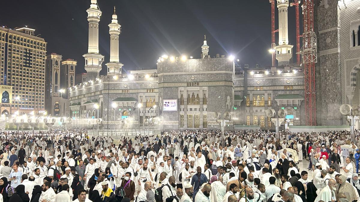Hajj pilgrims to gain relief from Mecca’s new heat-reflective white roads