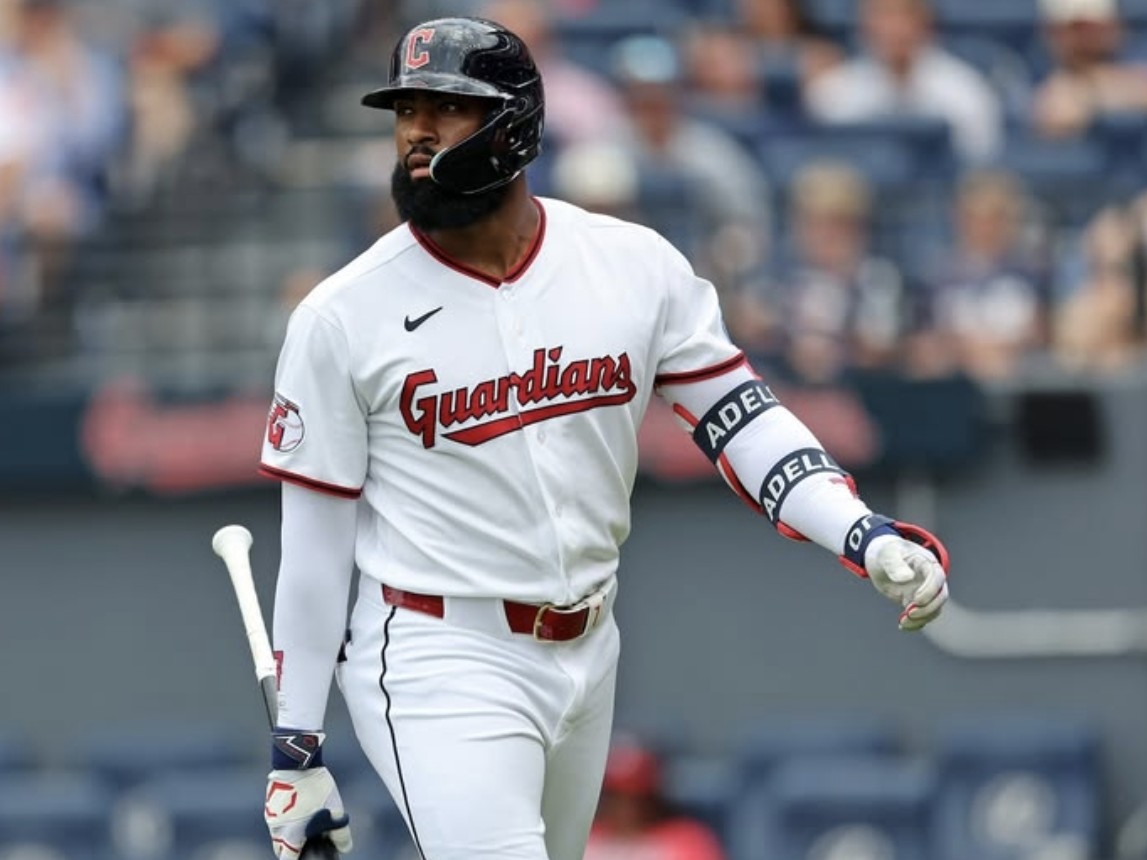 Guardians Move Into Sole First Place in AL Central After Defeating White Sox