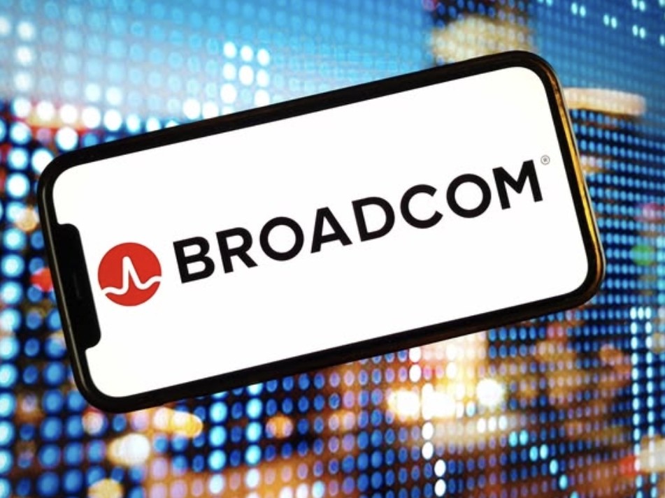 China Reviews Broadcom Switches Used in State Data Centres Amid Push for Local Technology