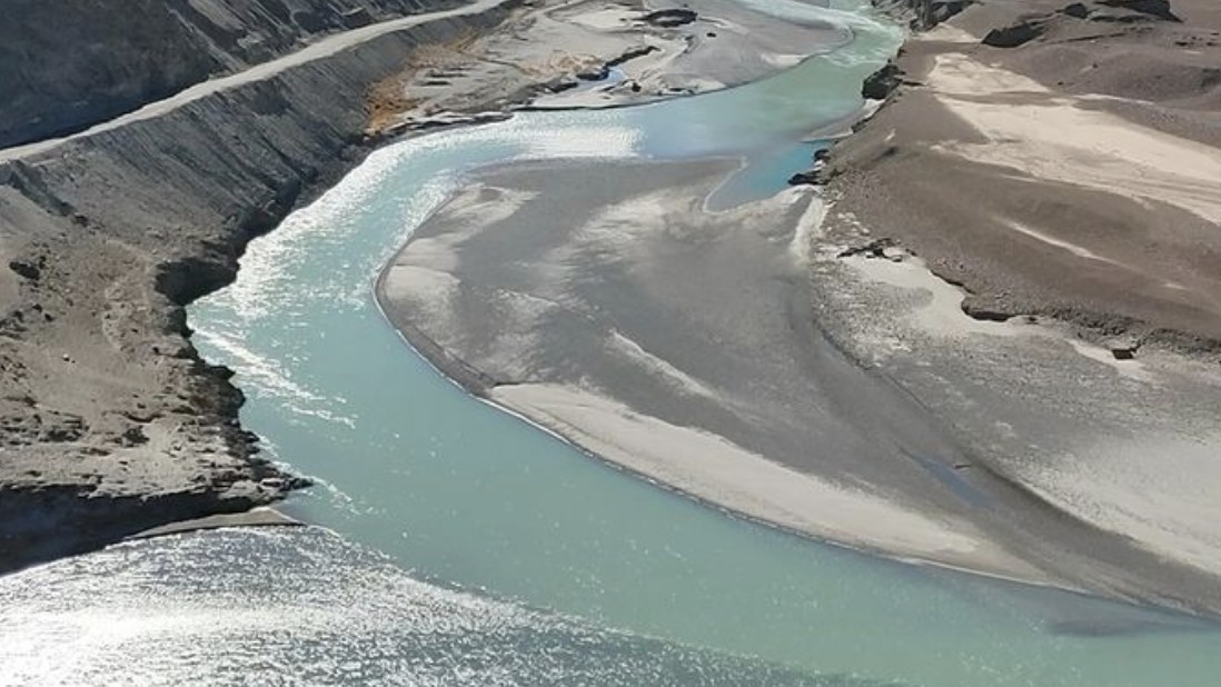 Ladakh Records Over 4.6 Lakh Tourist Arrivals in Nine Months