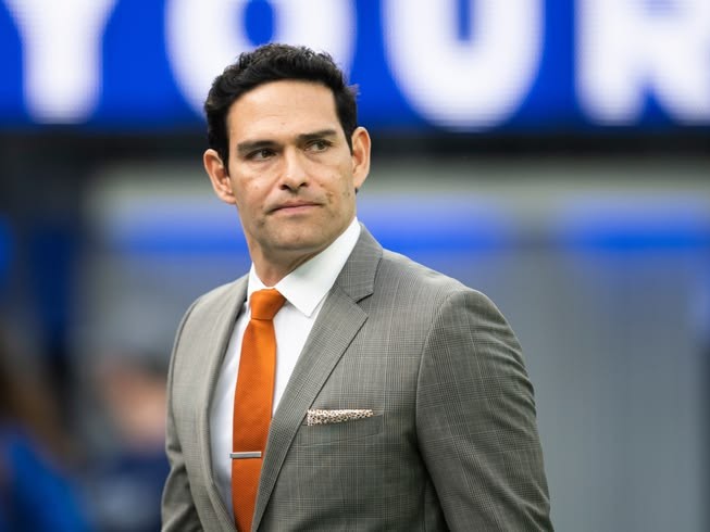Former Fox Sports Analyst Mark Sanchez Set to Plead Guilty Over Hotel Fight Charges