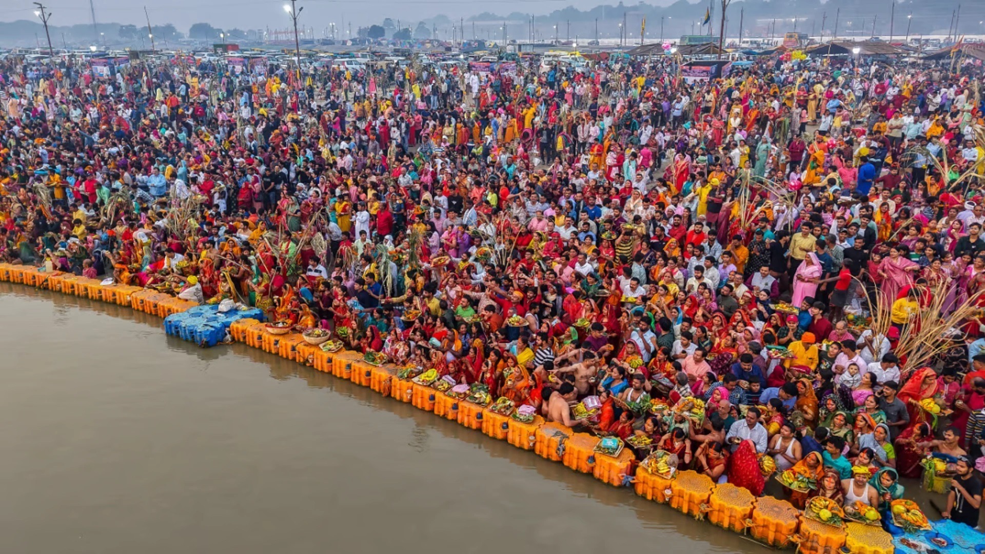 Prayagraj Declares 'No Vehicle Zone' Amid Influx of Devotees for Magh Purnima Snan