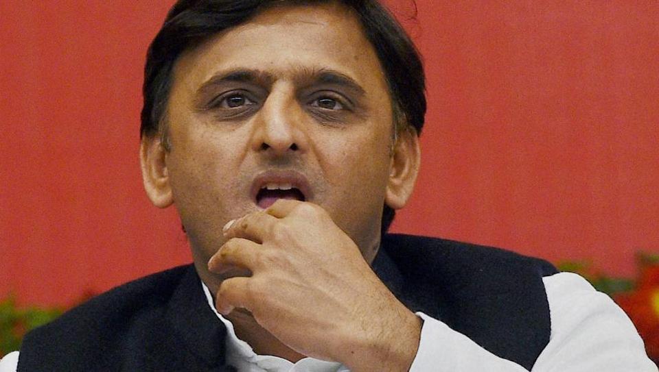 Is Akhilesh Yadav eying new party after father Mulayam Singh debars him from party?