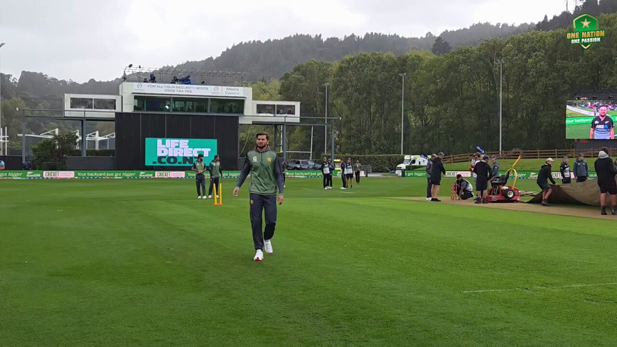 Sachin Tendulkar Revisits Shoaib Akhtar Duel with Classic Upper-Cuts